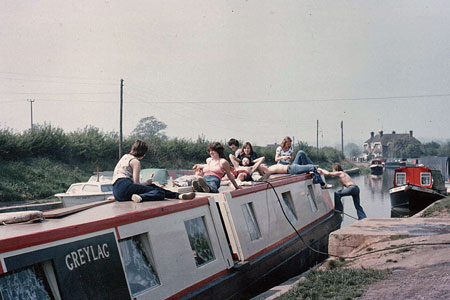 1976 pic 1